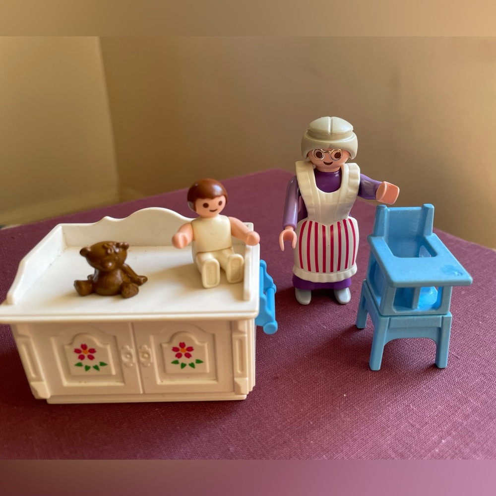 Playmobil Baby's Room set - Picture 3 of 3